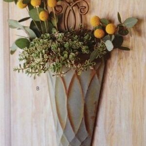 Southern Living at Home Morningside Door Bucket